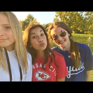 Meet your Posher, Aly